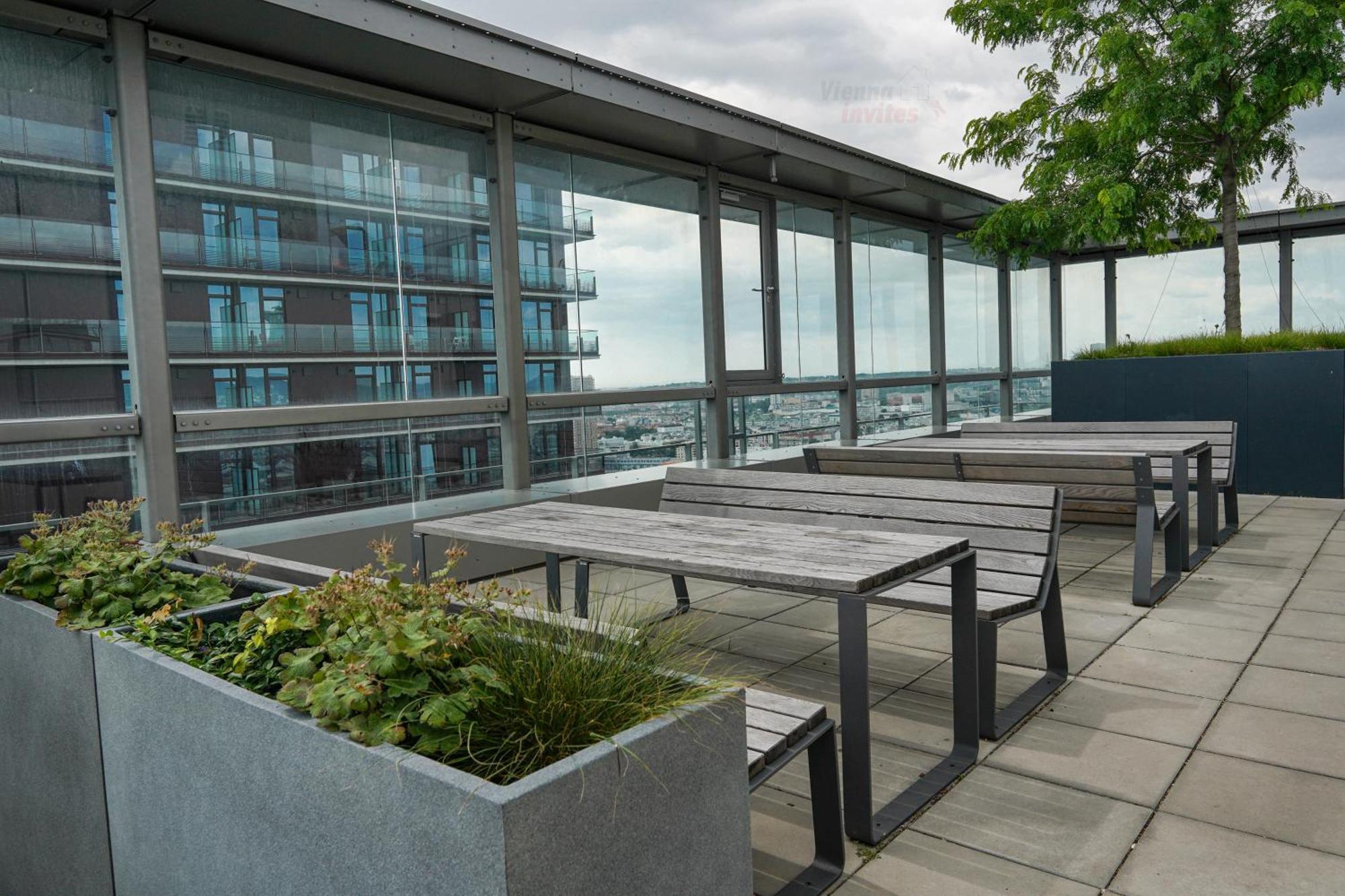 Triiiple 7Heaven - Amazing View On Top Floor With Rooftop Pool Wien Exterior foto