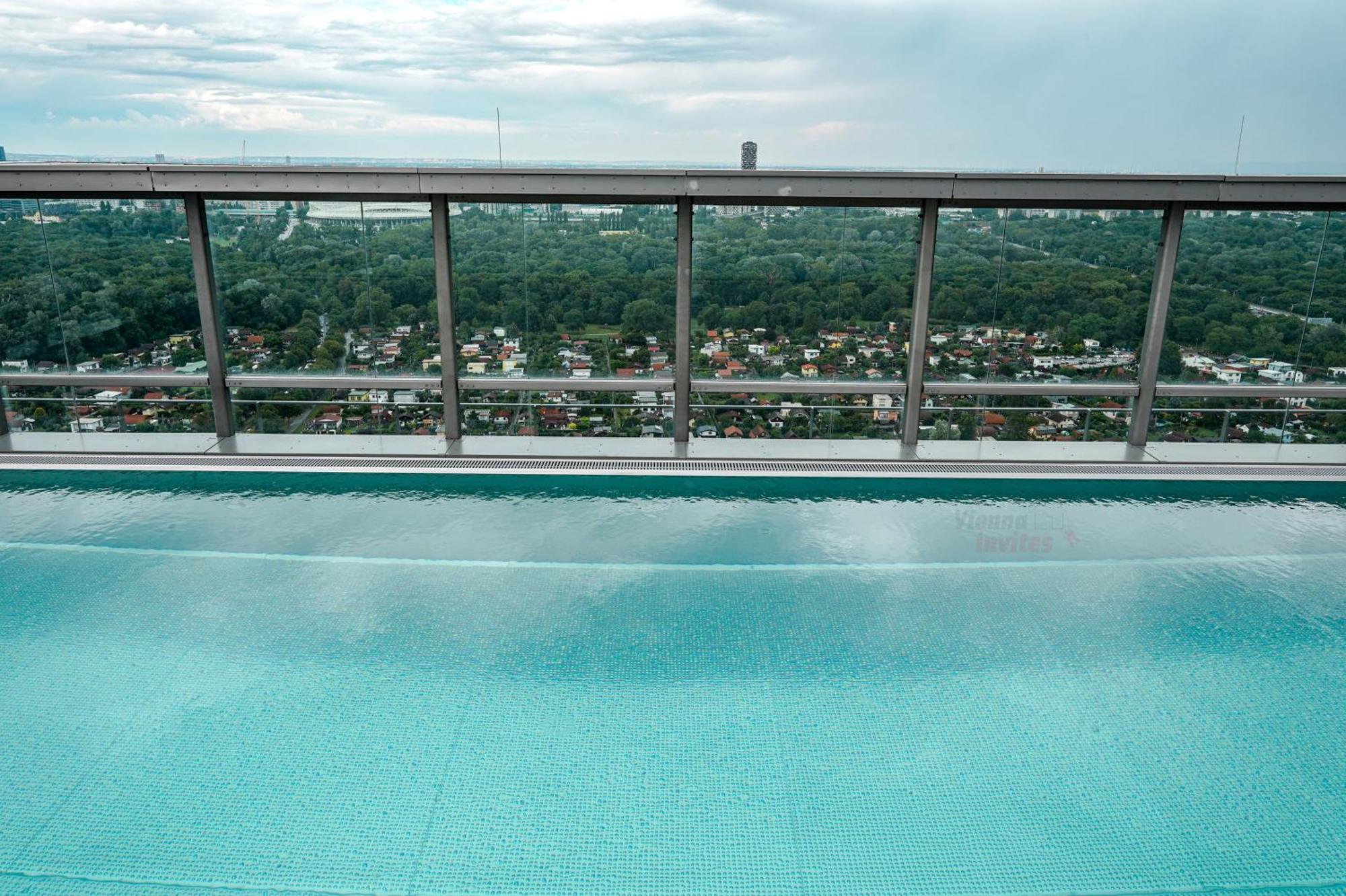 Triiiple 7Heaven - Amazing View On Top Floor With Rooftop Pool Wien Exterior foto
